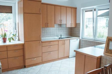 346893Entoli apartmaji 6